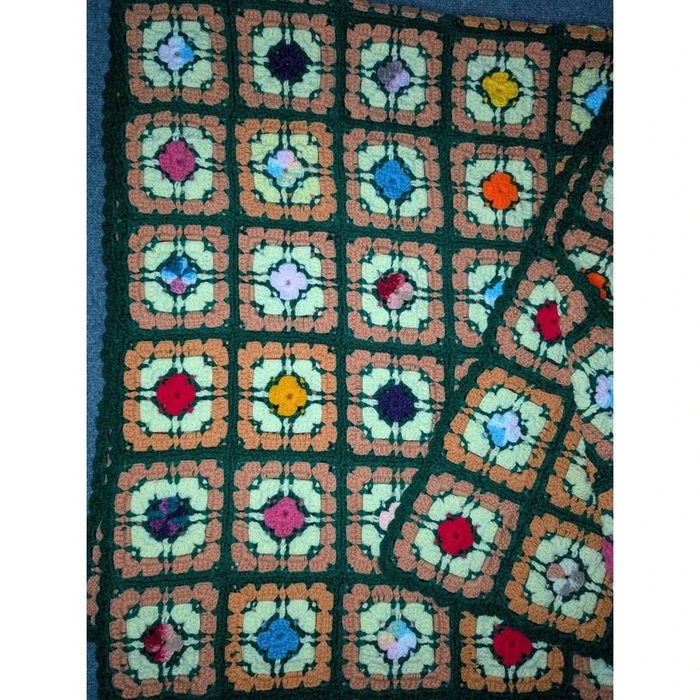 VINTAGE‎ Handmade Colorful GRANNY SQUARE Afghan Crochet Blanket Throw 62
